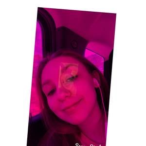 Meet your Posher, Kenzie